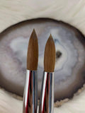 TNM - Beauty Plus Kolinsky 111 A+ Brush Size: 14 - 16 - 18